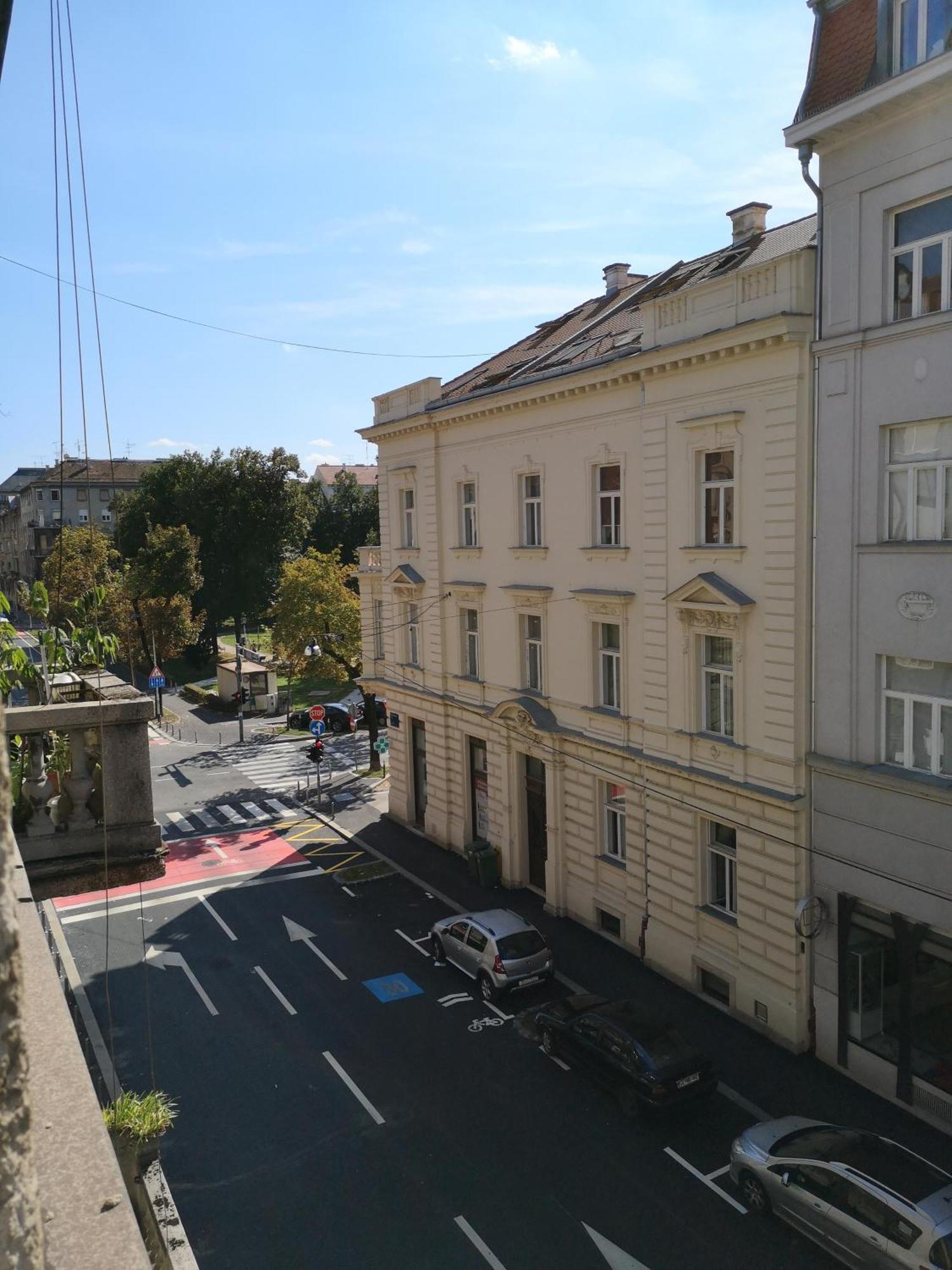 Agape Apartments Zagreb Room photo